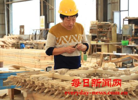 万荣县：党建引领促发展 匠心筑梦谱新篇