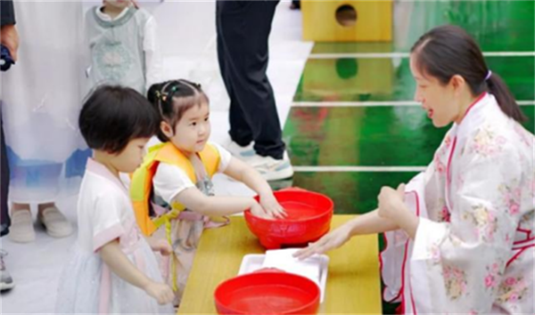 剑阁县鼓楼幼儿园举行2023年秋季 开学典礼