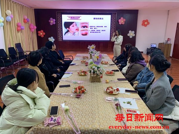 “绽放巾帼风采 共筑和谐家园”——烟台栖